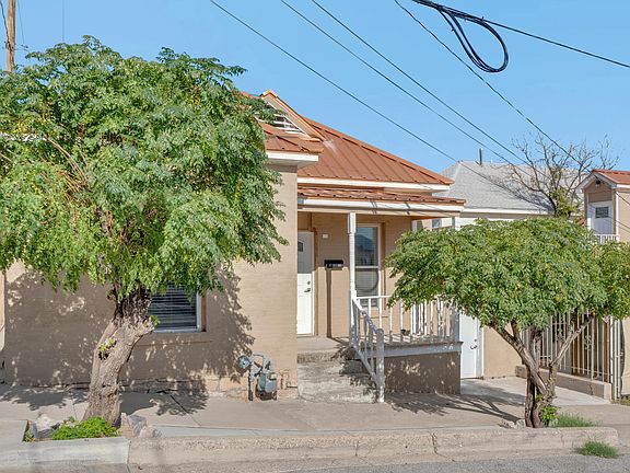 2nd image of 1108 N Virginia St