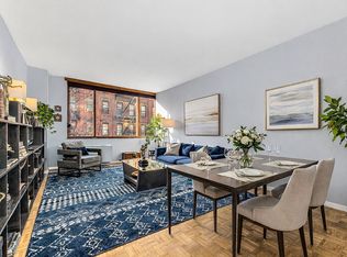 350 W 50th St APT 3F, New York, NY