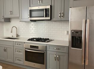 217 Summit Ave #2, Jersey City, NJ 07304
