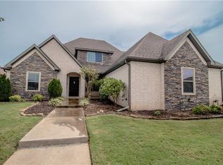 4607 SW Barton St, Bentonville, AR 72713