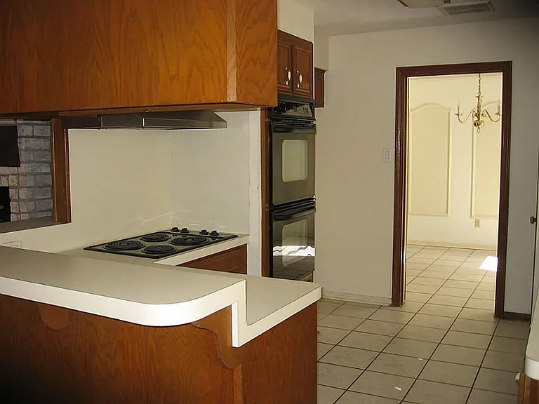 25407 Tuckahoe Ln — Photo 5