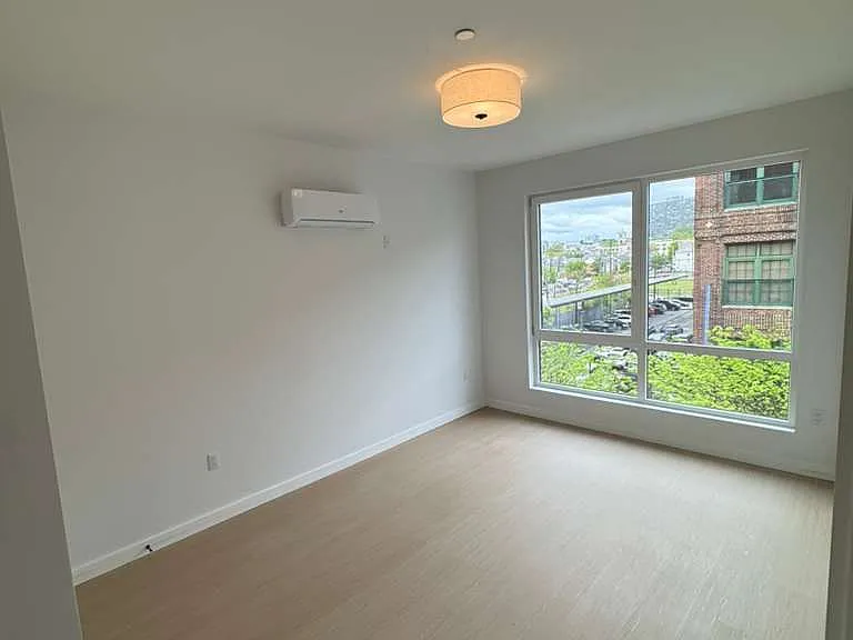 74 Webster St #6C — Photo 6