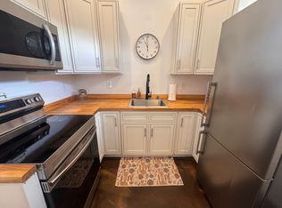 (Undisclosed Address), East Islip, NY 11730