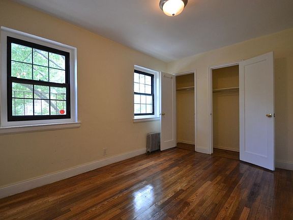 4th image of 14133 78th Ave APT 3B