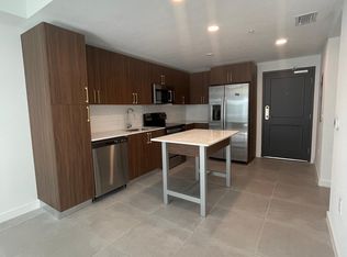 1040 Sunnybrook Rd #315, Miami, FL 33136