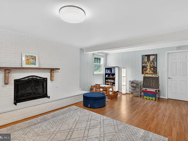 10207 Antietam Ave — Photo 18