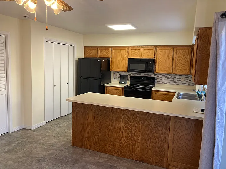 Kitchen with pantry, laundry at the left side