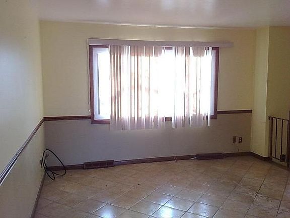 4th image of 2311 Independence Dr