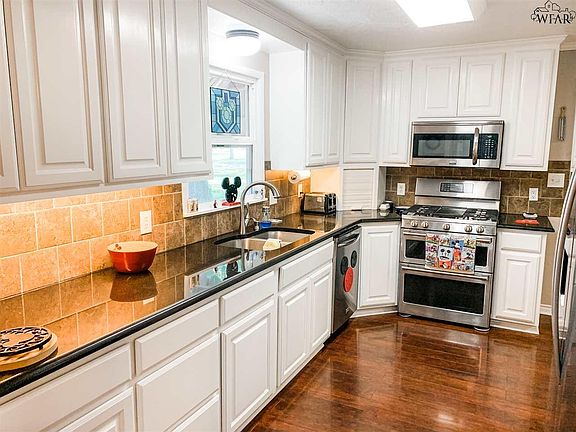 4th image of this home