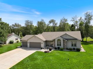 327 E Birchwood Ct, Warsaw, IN