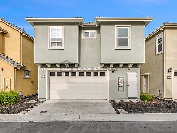 4th image of 6057 Charlotte Dr