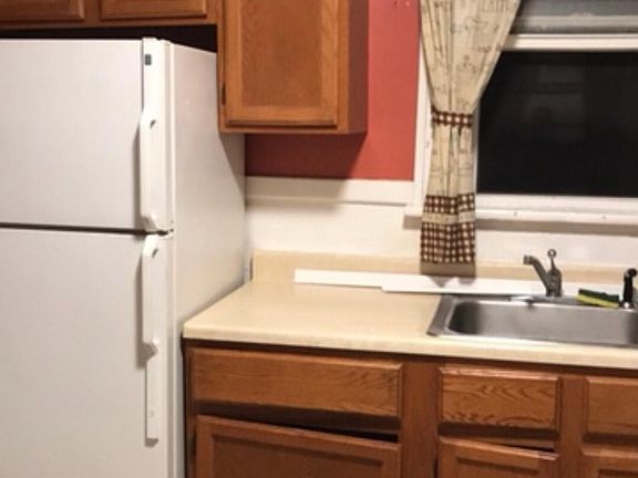 5th image of 465 Myrtle Ave #2