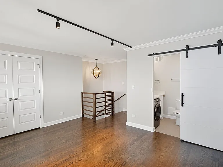 The Duplex Tower — Photo 66