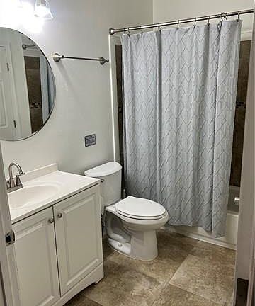 3rd image of 3924 Thalia St Unit A