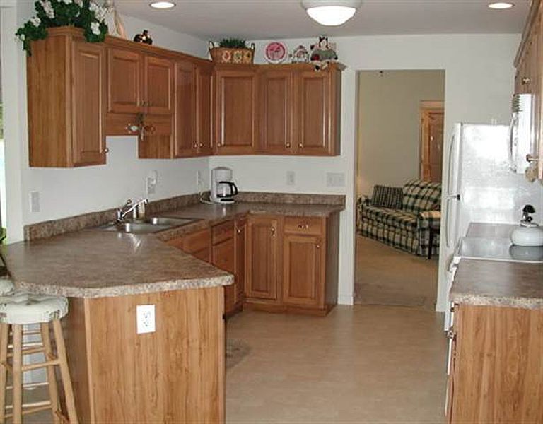 4th image of 44 ROSE Lane