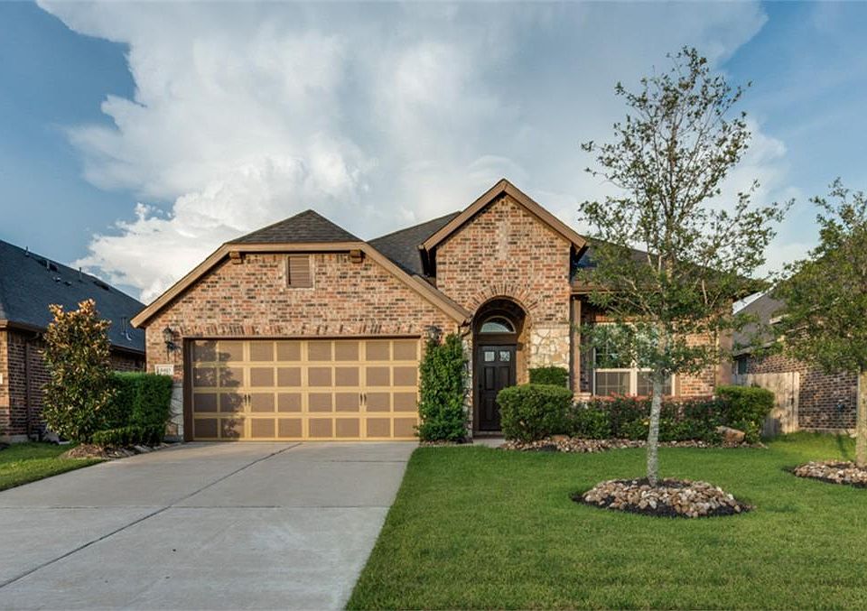 1st image of 8403 Solitude Hill Ln
