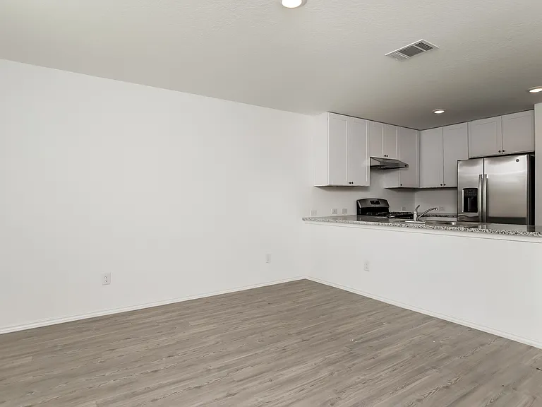 20348 Andalusite Way — Photo 4