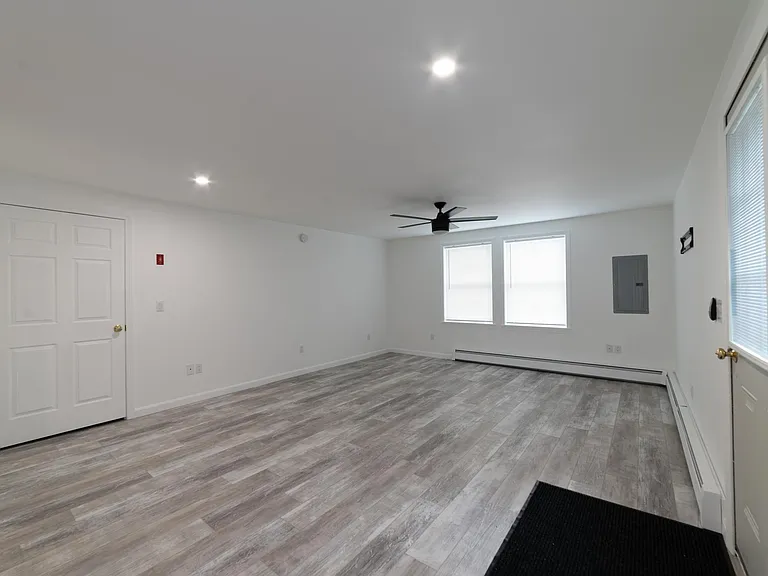 75A Stanford St — Photo 5