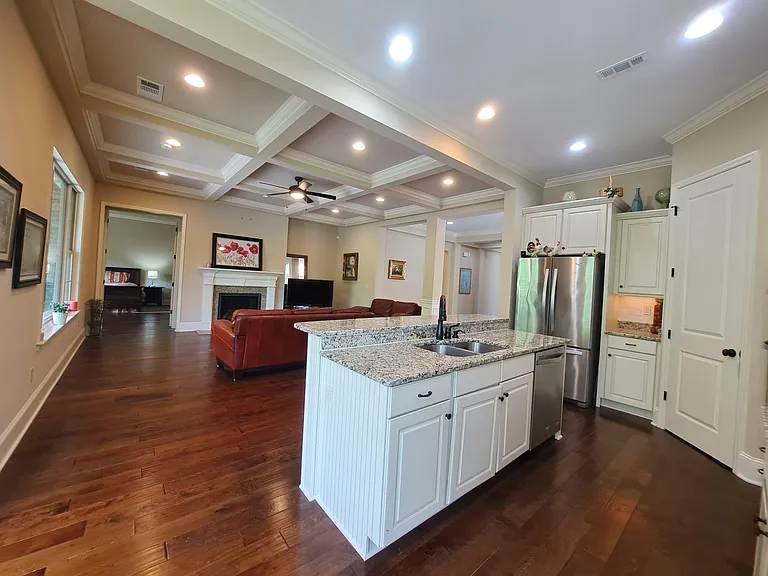 12170 Inglecrest Ln — Photo 13