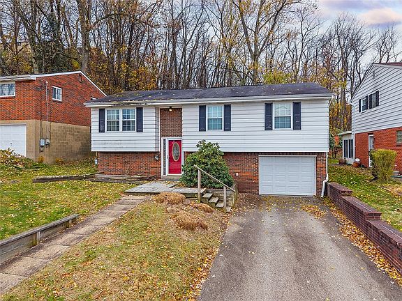 3rd image of 154 Jeanette Dr