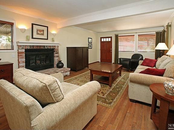 2nd image of 241 San Francisco Blvd