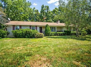 447 Hahn Rd, Nazareth, PA 18064