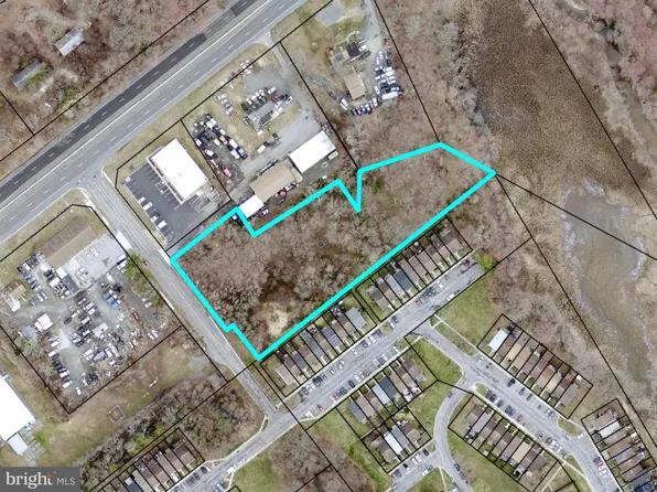 1071 Sand Pebble Dr, Edgewood, MD 21040