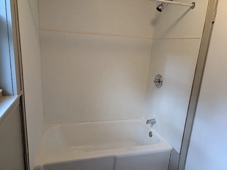 87 Kearney St #2 — Photo 6
