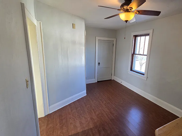 817 2nd Ave #2 — Photo 5