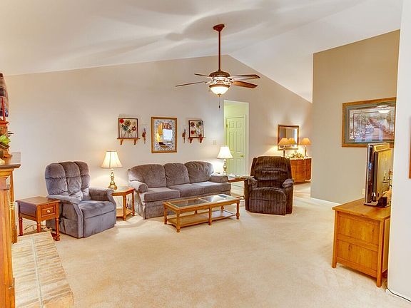 4th image of 3135 Old Baumgartner Estates Ct