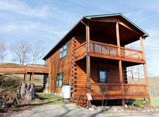 421 Carsonville Rd, Elk Creek, VA 24326