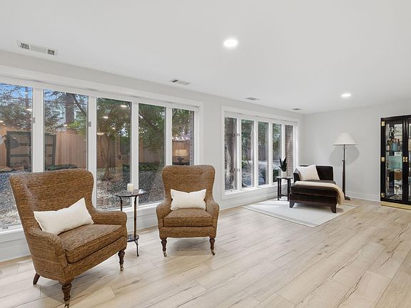 5th image of 5100 France Ave S APT 102