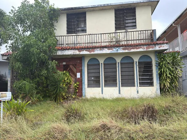 Urb Co Untry Clb #Ha33, Carolina, PR 00982