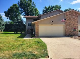 16701 Orchard Grove Dr #6804A, Cleveland, OH 44130