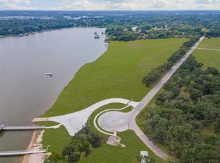 1532 Park St, Azle, TX 76020