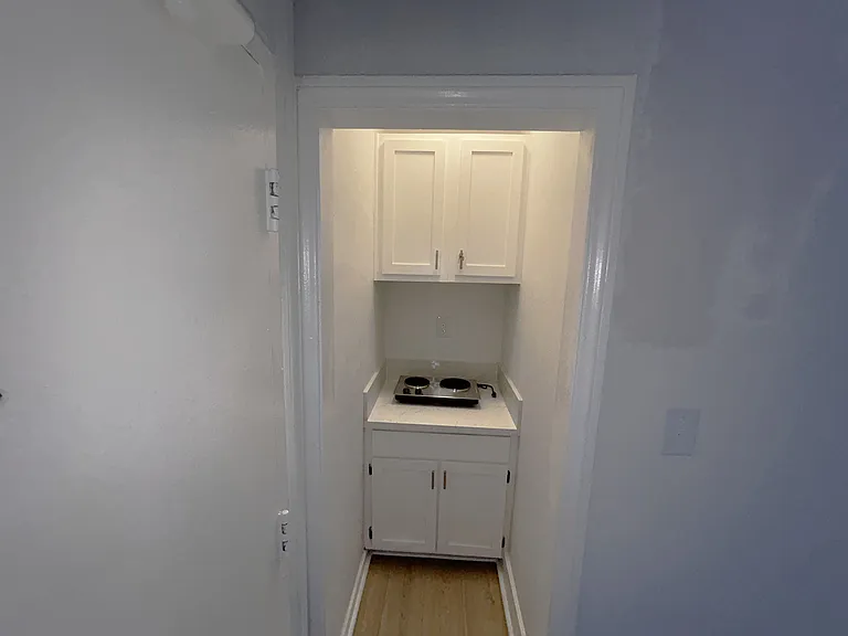3316 San Marino St #206 — Photo 9