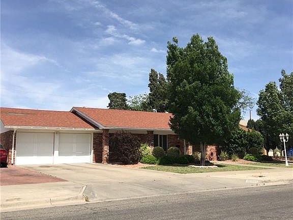 3rd image of 8905 Cosmos Ave