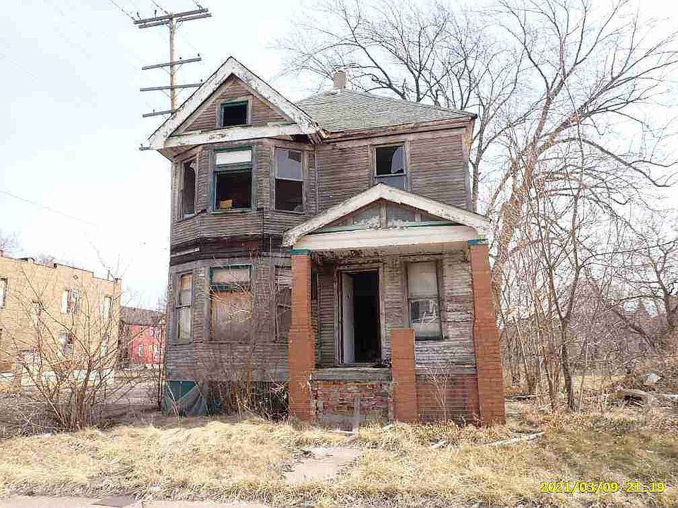 5570 Townsend