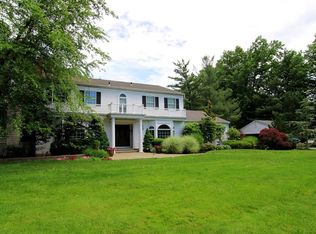 16 Tor Ter, New City, NY 10956