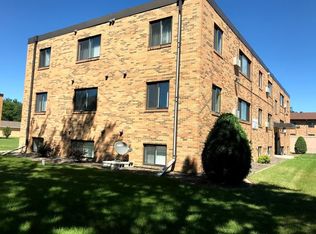 1341 8th Ave N APT 7, Fargo, ND 58102