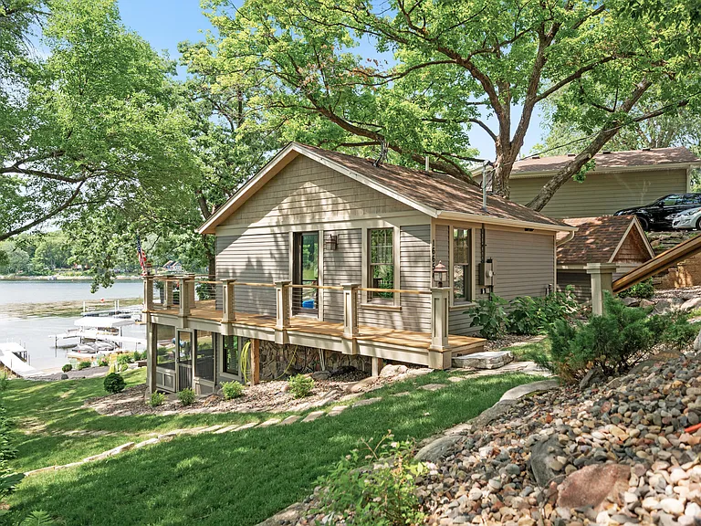 16654 Inguadona Beach Cir SW — Photo 2