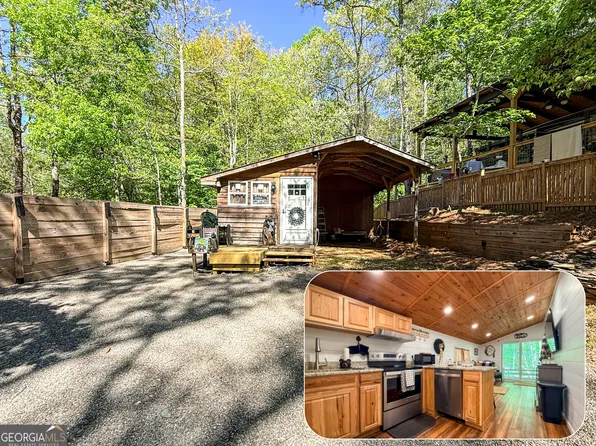 78 21st St, Ellijay, GA 30540