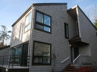 2004 S 233rd St, Des Moines, WA 98198