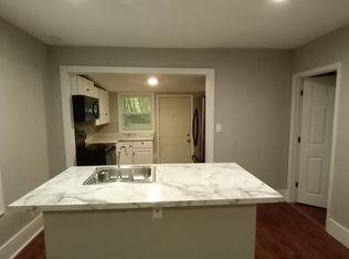 3122 40th Pl, Des Moines, IA 50310