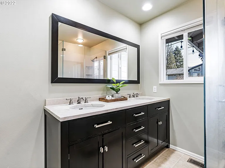 13112 SW 62nd Ave — Photo 11