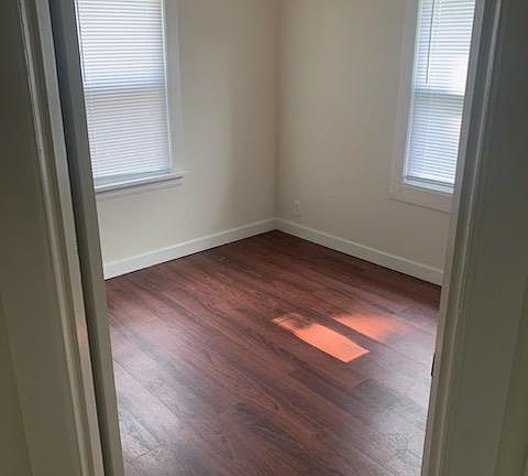 2nd image of 3364 Suncrest Ave