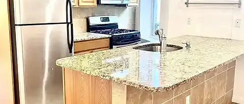 454 Central Ave #2-R — Photo 4