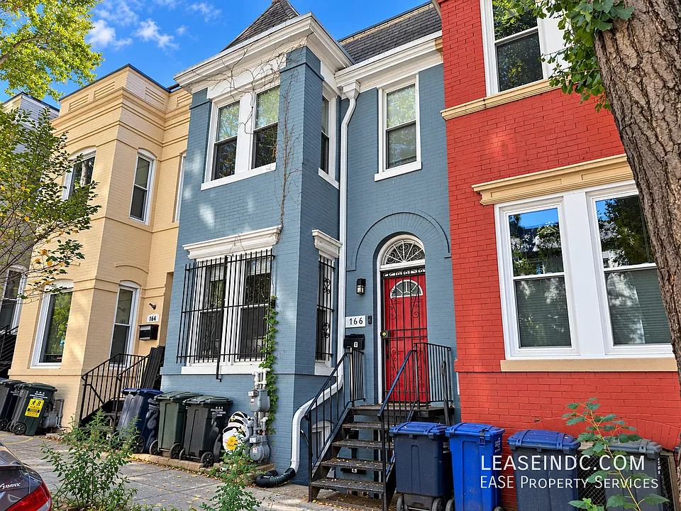 766 Harvard St NW #2