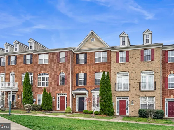 20920 Houseman Ter, Ashburn, VA 20148