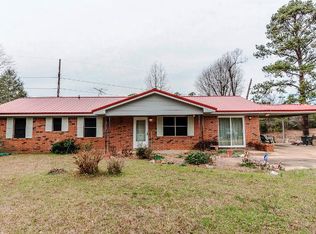 203 Stowood Rd N, Starkville, MS 39759